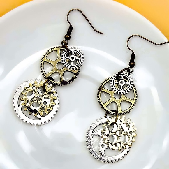 GlitzBlitz Boutique Jewelry - Any 2/$20! Oxidized Silver & Gold Steampunk Gears Drop Earrings
